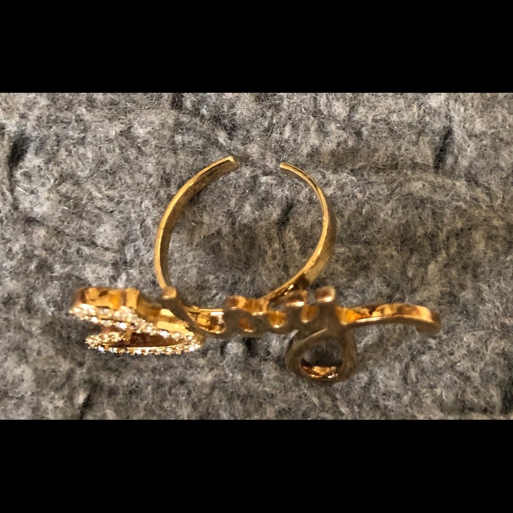 Fun ring - Picture 4 of 4